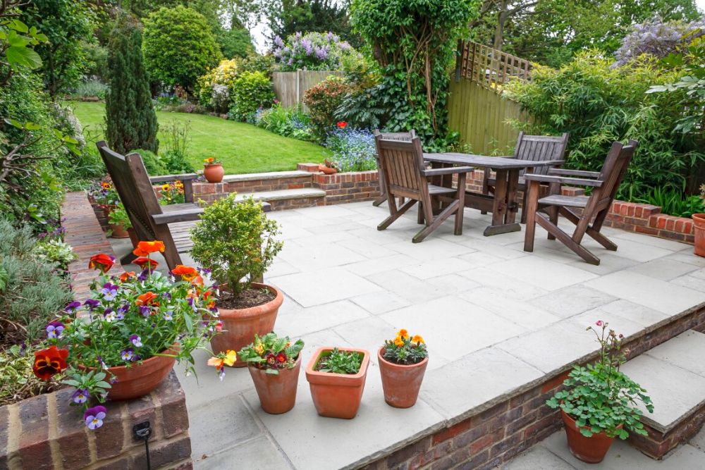 An an example photo linked to how much does a patio cost